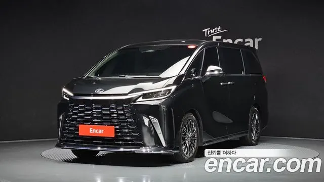LEXUS LM — из Кореи под ключ