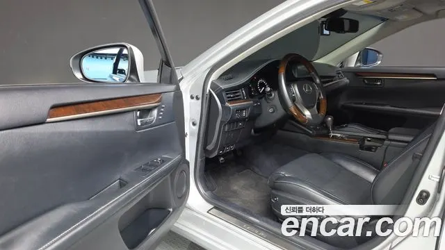 LEXUS ES350 2014 — 111 477 км, серебристо-серый, Корея — под ключ — фото 10