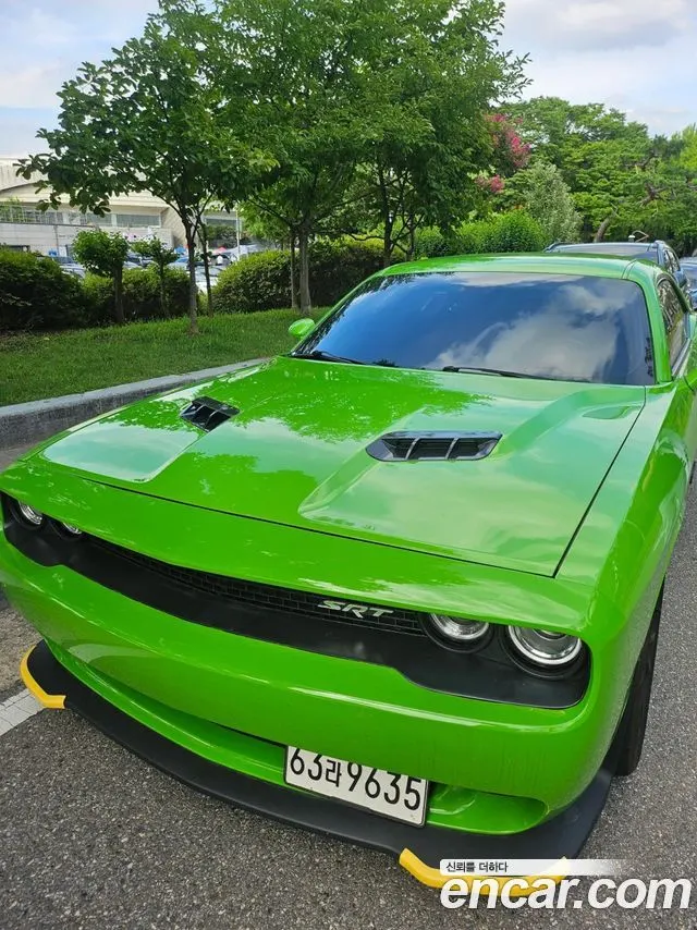 DODGE CHALLENGER — из Кореи под ключ