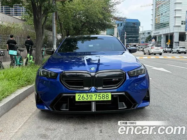 BMW M5 — из Кореи под ключ