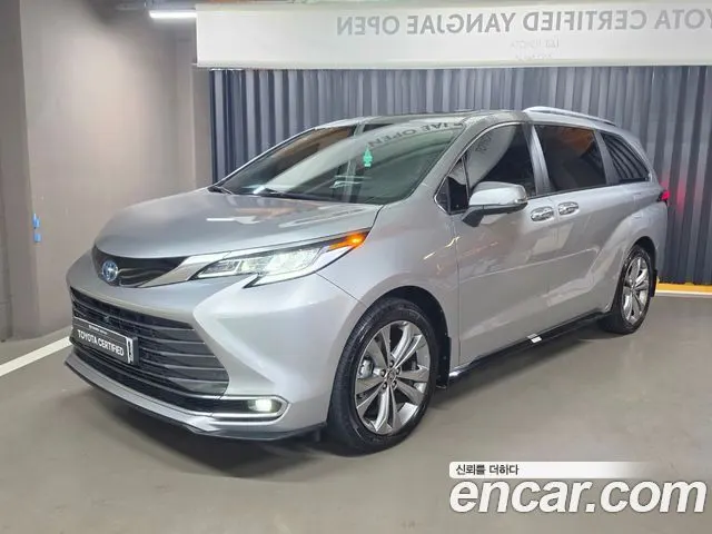 TOYOTA SIENNA — из Кореи под ключ