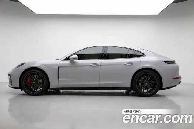 PORSCHE PANAMERA — из Кореи под ключ