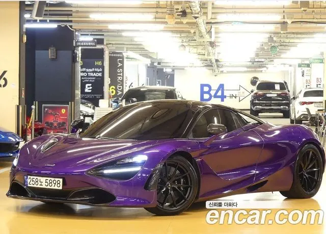 MCLAREN 720S 2020