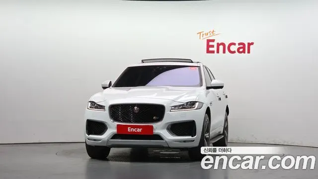 JAGUAR F-PACE 2017 — 126 526 км, белый, Корея — под ключ — фото 3