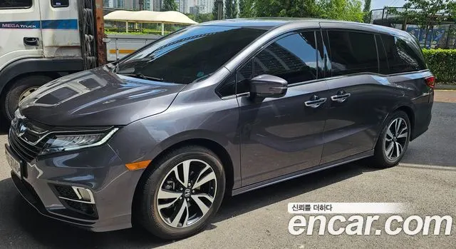 HONDA ODYSSEY — из Кореи под ключ