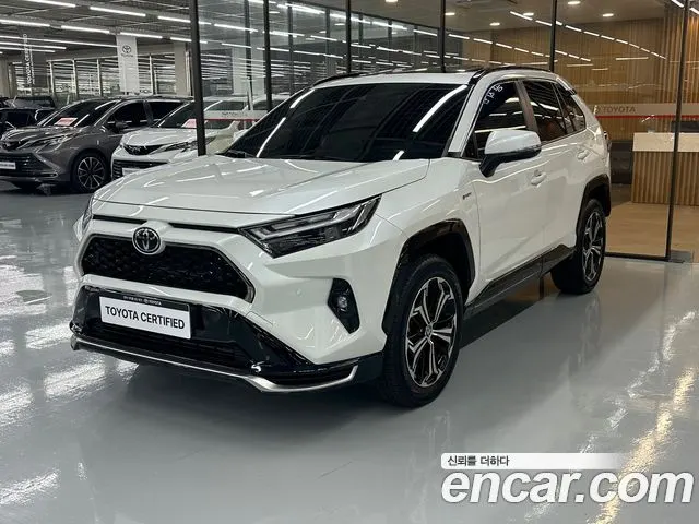 TOYOTA RAV4 — из Кореи под ключ