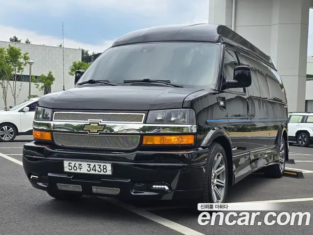 CHEVROLET EXPRESS VAN — из Кореи под ключ