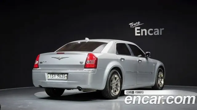 CHRYSLER 300C — из Кореи под ключ