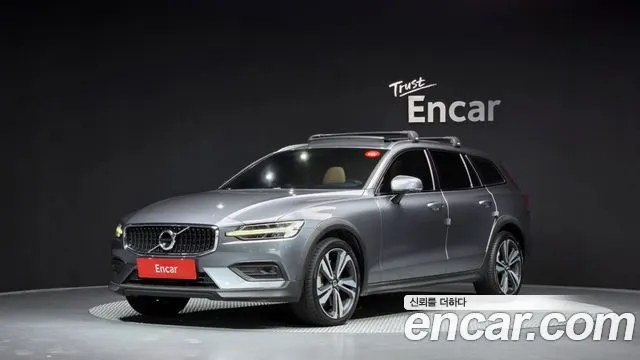 VOLVO V60 CROSS COUNTRY — из Кореи под ключ