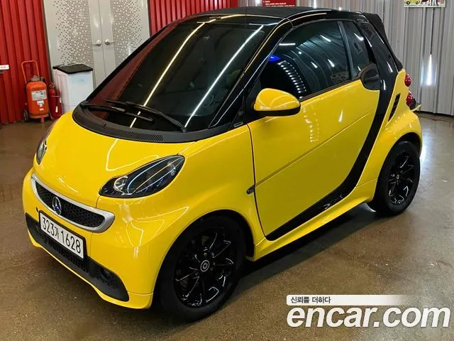 SMART FORTWO CABRIO 2013 — 123 400 км, жёлтый, Корея — под ключ — фото 1
