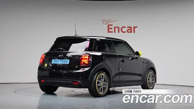 MINI COOPER ELECTRIC — из Кореи под ключ