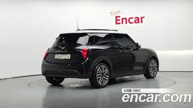 MINI COOPER C — из Кореи под ключ