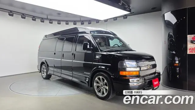 CHEVROLET EXPRESS VAN — из Кореи под ключ
