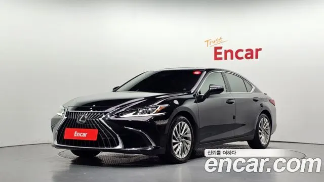 LEXUS ES300H — из Кореи под ключ