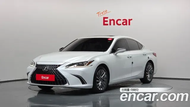 LEXUS ES300H — из Кореи под ключ
