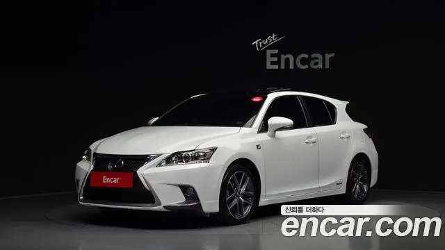 LEXUS CT200H — из Кореи под ключ