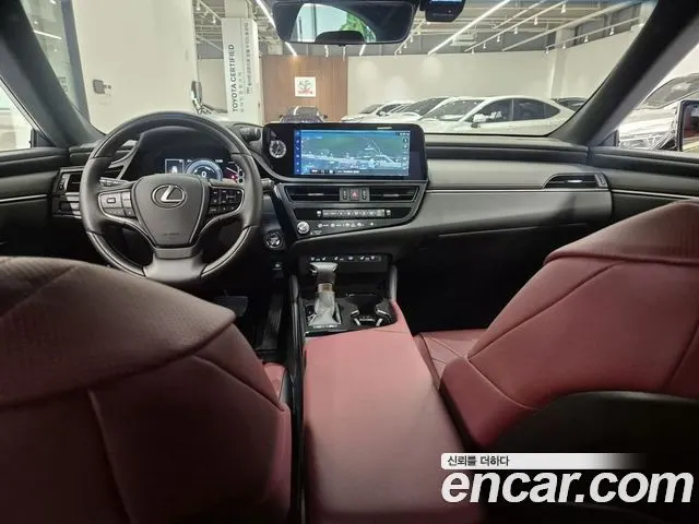 LEXUS ES300H 2026 — 5 874 км, серебристо-серый, Корея — под ключ — фото 7