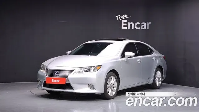LEXUS ES300H — из Кореи под ключ