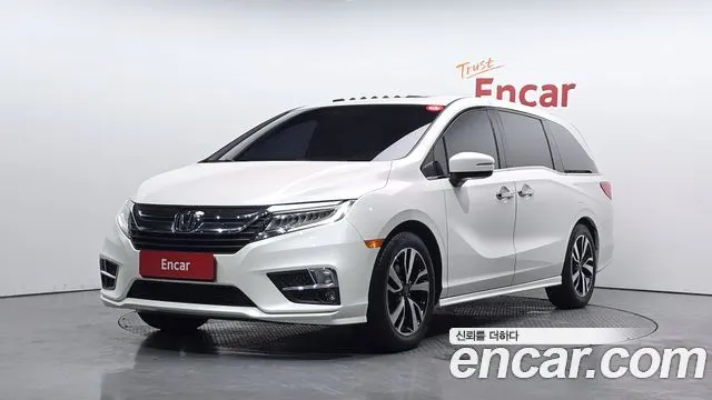 HONDA ODYSSEY — из Кореи под ключ