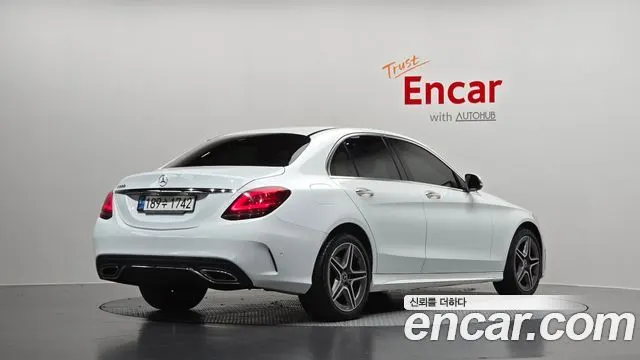 MERCEDES-BENZ C-CLASS W205 — из Кореи под ключ