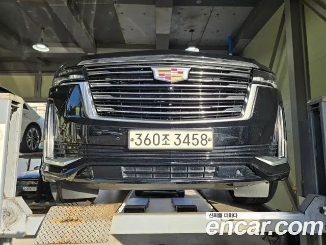 CADILLAC ESCALADE — из Кореи под ключ