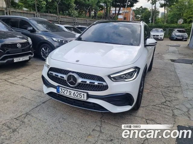 MERCEDES-BENZ GLA-CLASS H247 2023