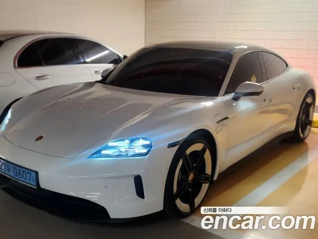 PORSCHE TAYCAN — из Кореи под ключ