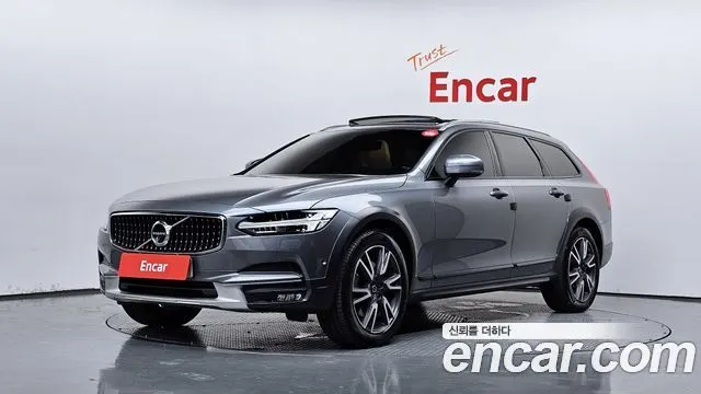 VOLVO V90 CROSS COUNTRY — из Кореи под ключ