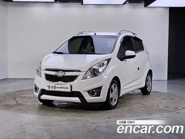 CHEVROLET SPARK 2012 — 111 000 км, белый, Корея — под ключ — фото 11