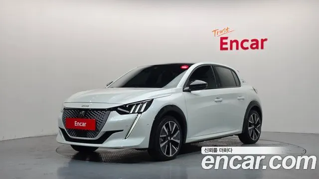 PEUGEOT E-208 — из Кореи под ключ