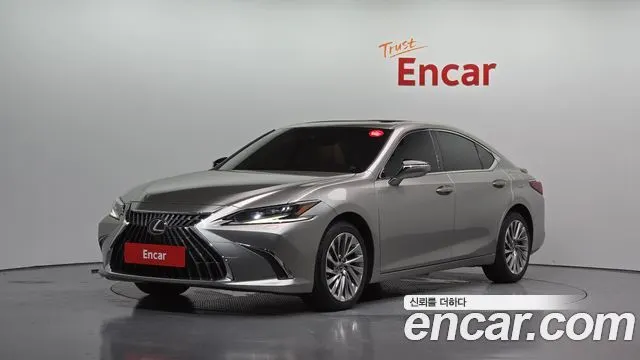 LEXUS ES300H — из Кореи под ключ