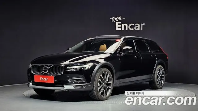 VOLVO V90 CROSS COUNTRY — из Кореи под ключ