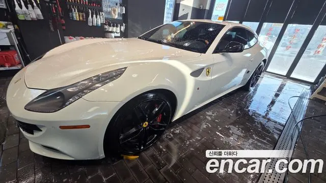 FERRARI FF — из Кореи под ключ