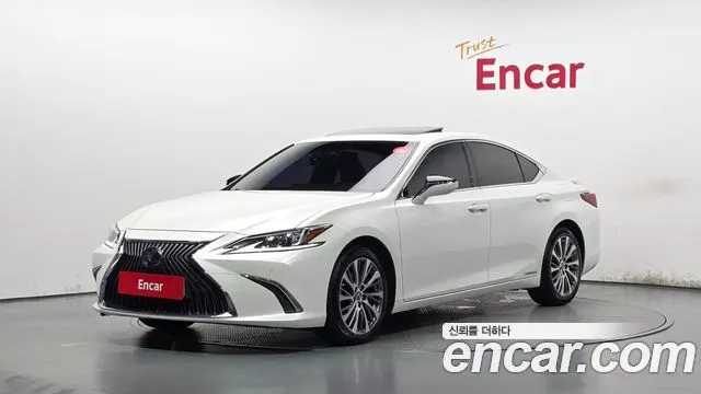 LEXUS ES300H — из Кореи под ключ