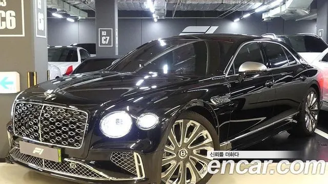 BENTLEY FLYING SPUR — из Кореи под ключ