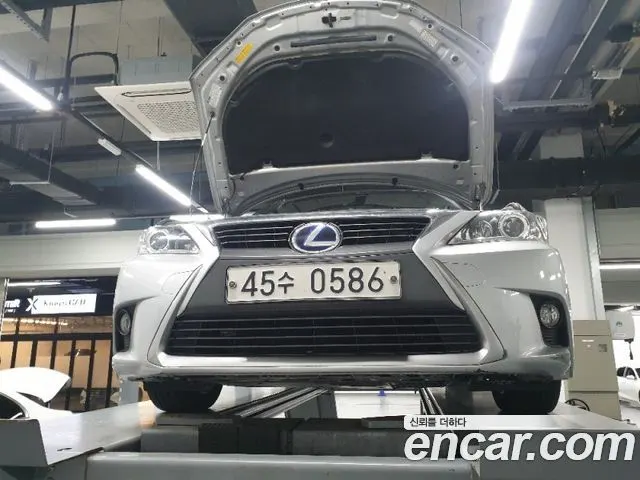 LEXUS CT200H 2016 — 65 978 км, серебристый, Корея — под ключ — фото 5