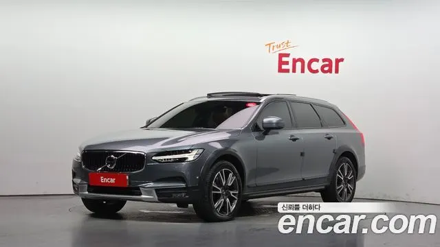 VOLVO V90 CROSS COUNTRY — из Кореи под ключ