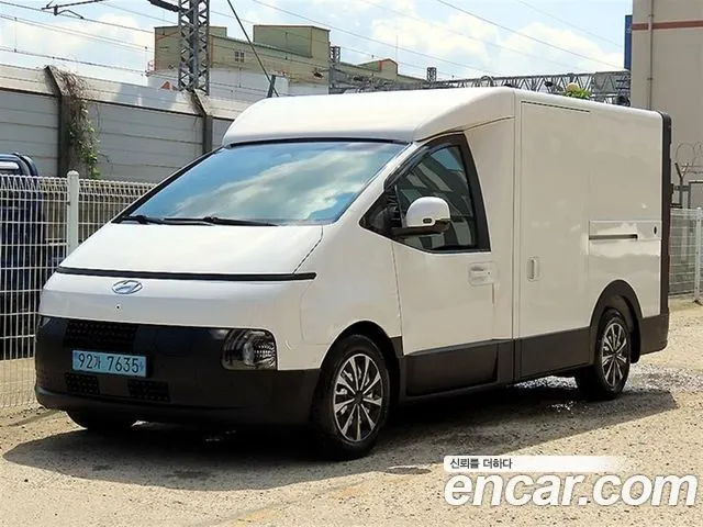 HYUNDAI ST1 2025