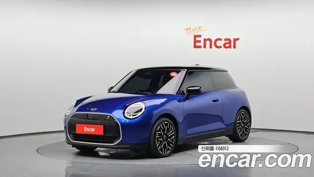 MINI COOPER ELECTRIC 2024