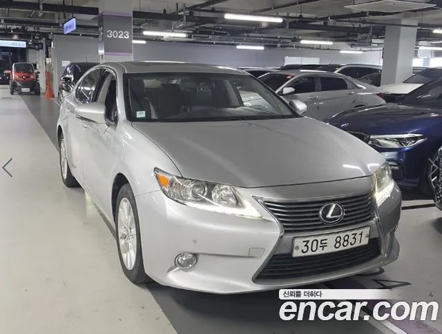 LEXUS ES300H — из Кореи под ключ