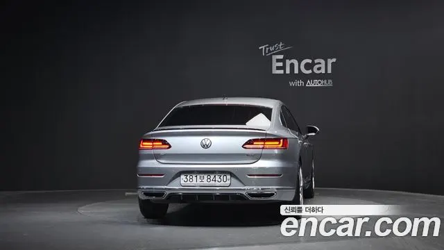 VOLKSWAGEN ARTEON 2019 — 136 921 км, серебристо-серый, Корея — под ключ — фото 4