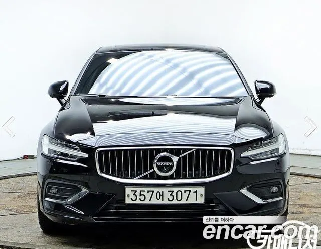 VOLVO S60 — из Кореи под ключ