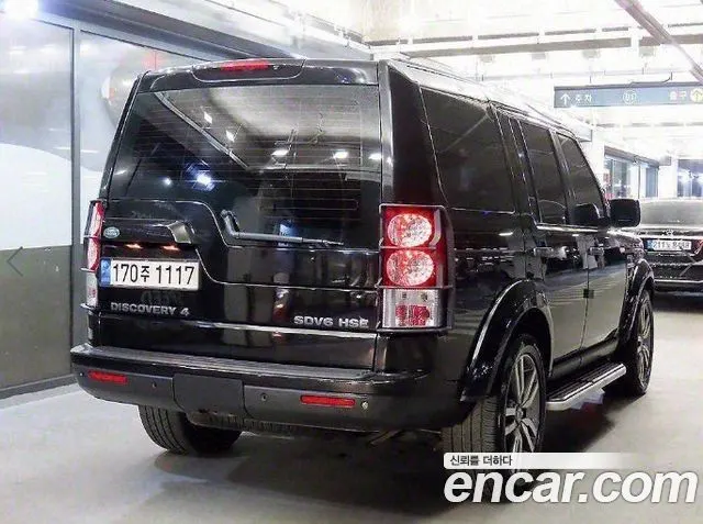 LAND ROVER DISCOVERY 4 2011 — 220 697 км, чёрный, Корея — под ключ — фото 3