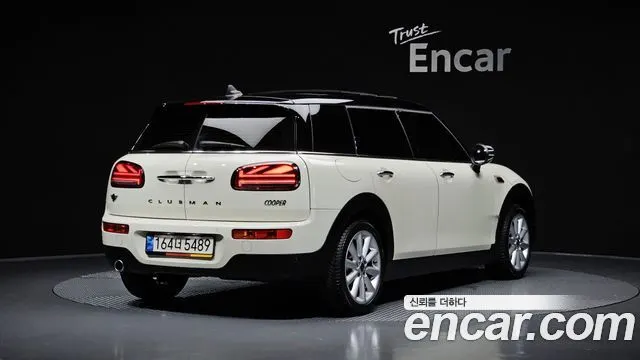 MINI COOPER CLUBMAN 2022 — 11 026 км, белый-перламутр, Корея — под ключ — фото 1