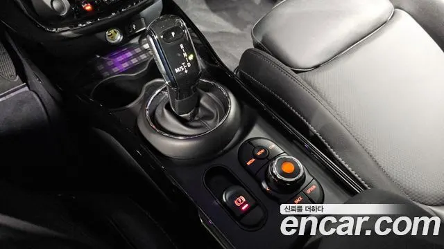 MINI COOPER CLUBMAN 2022 — 11 026 км, белый-перламутр, Корея — под ключ — фото 9