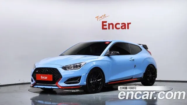 HYUNDAI VELOSTER — из Кореи под ключ