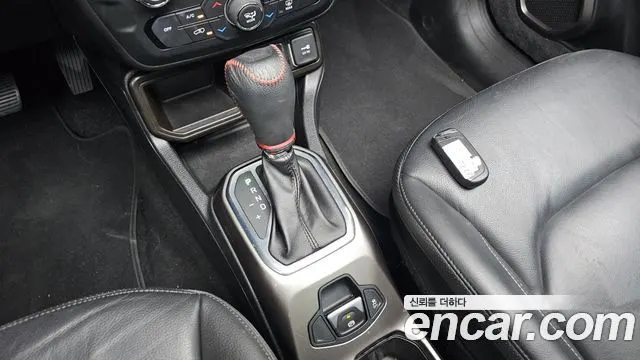 JEEP RENEGADE 2019 — 80 748 км, оранжевый, Корея — под ключ — фото 9