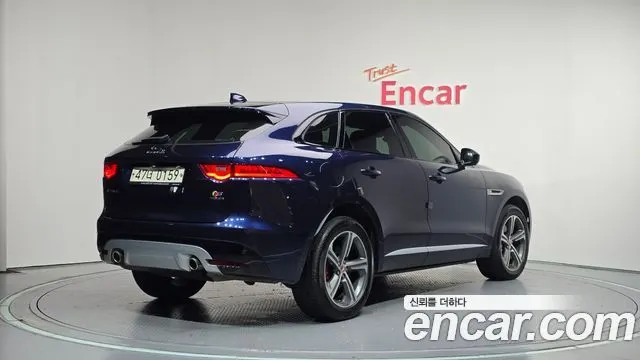 JAGUAR F-PACE 2017 — 134 157 км, синий, Корея — под ключ — фото 2