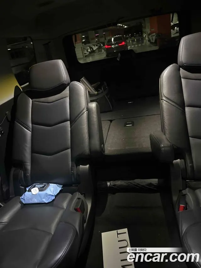 CADILLAC ESCALADE 2019 — 143 000 км, чёрный, Корея — под ключ — фото 7