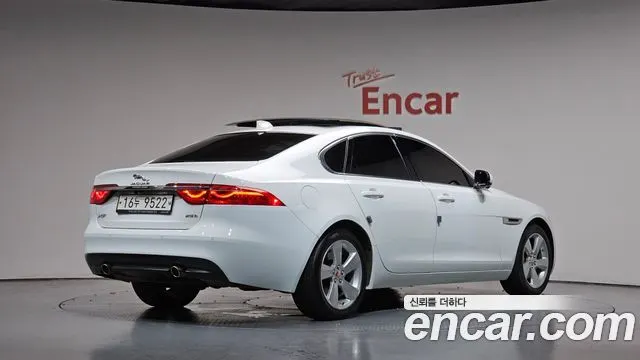 JAGUAR XF — из Кореи под ключ